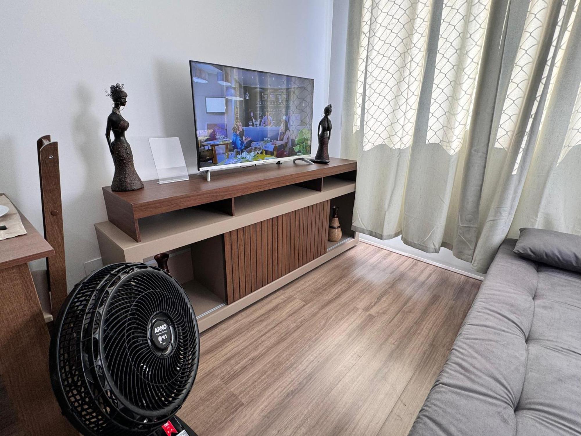 R1202 Apto Completo 2 Dorm Mooca Apartamento